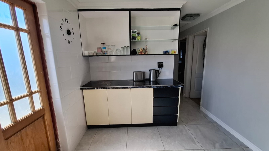 3 Bedroom Property for Sale in Colorado Western Cape